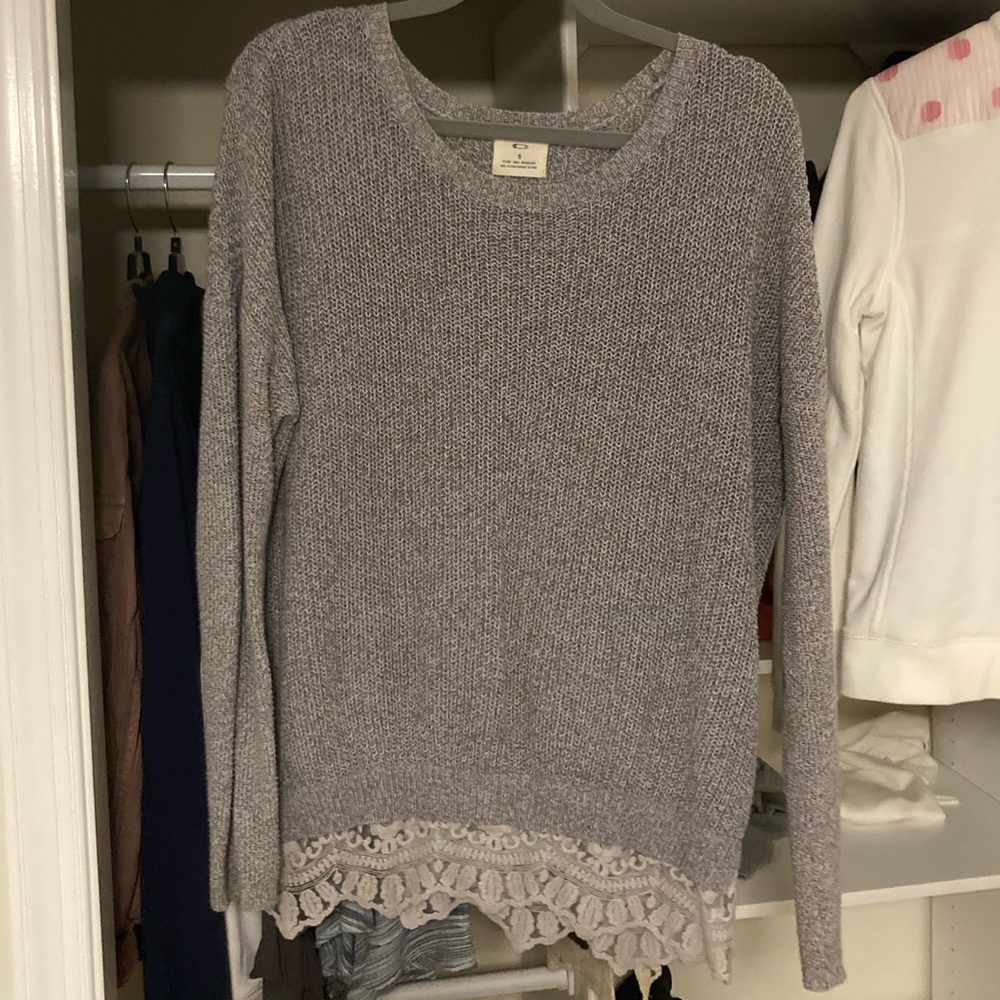 Grey oversized sweater with lace underlay (Size S)